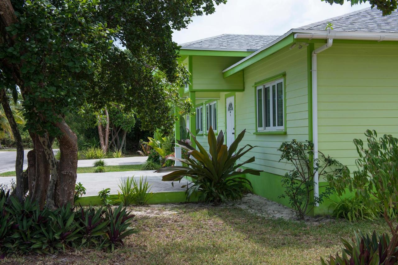 Sir Charles Guest House Palmetto Point エクステリア 写真