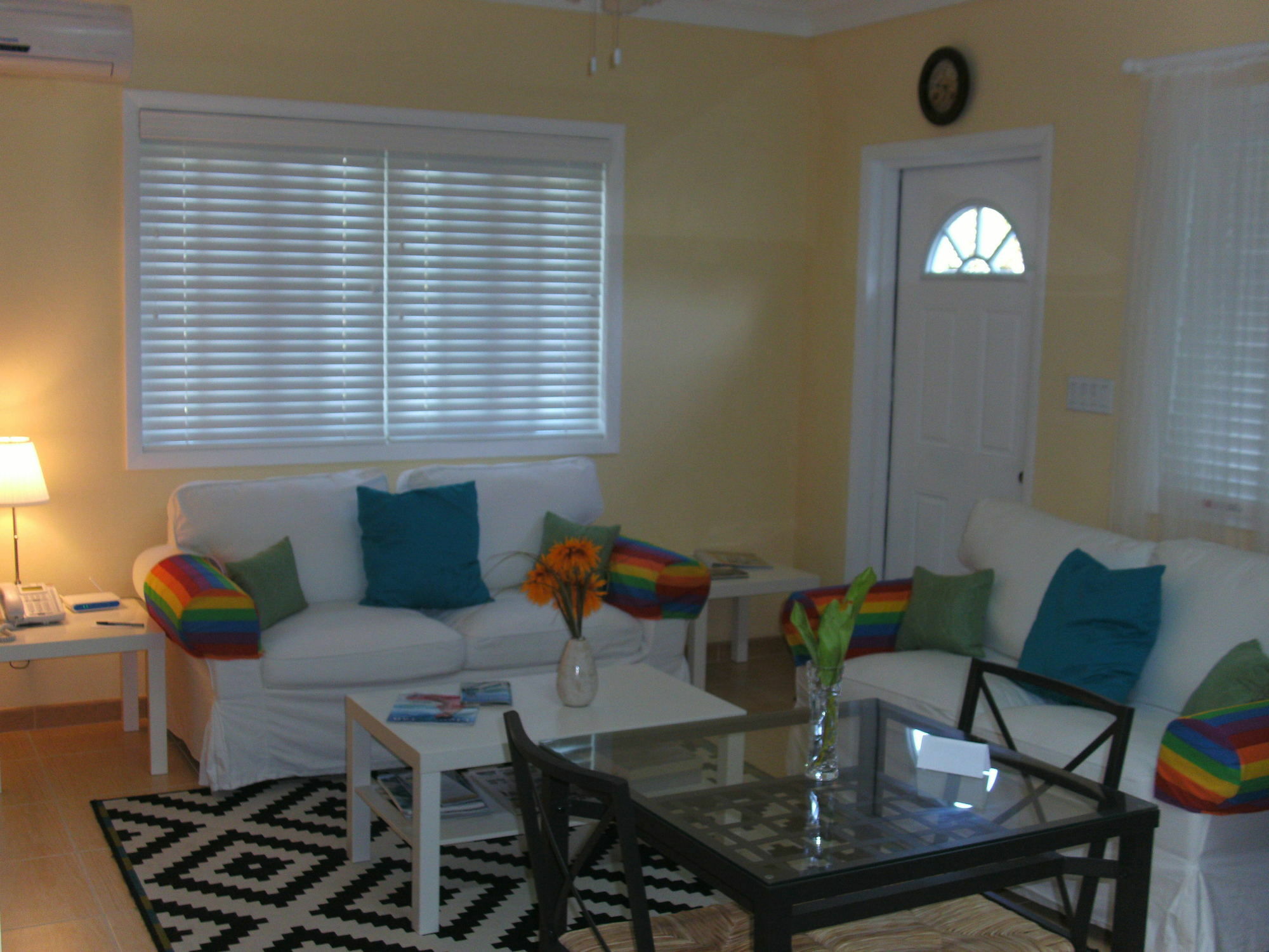 Sir Charles Guest House Palmetto Point エクステリア 写真